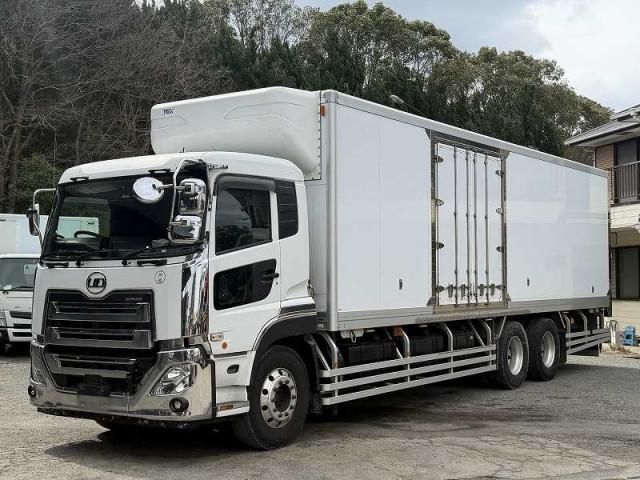 Nissan QUON 2020-12 6596899-0