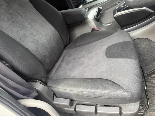 Nissan QUON 2020-12 6596899-22