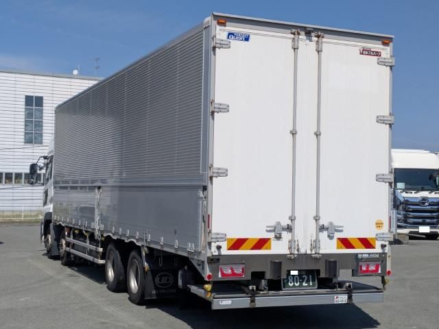 Nissan QUON 2020-09 6596898-2