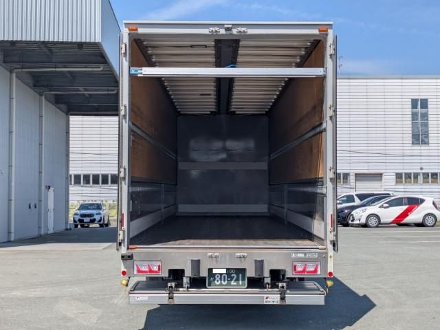 Nissan QUON 2020-09 6596898-7