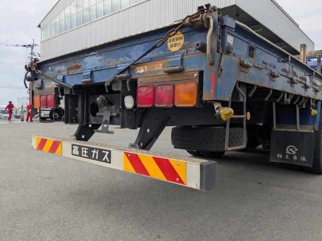 Nissan QUON 2018-05 6596902-5