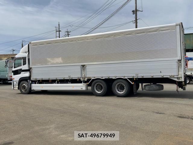 Nissan QUON 2016-12 6677638-6