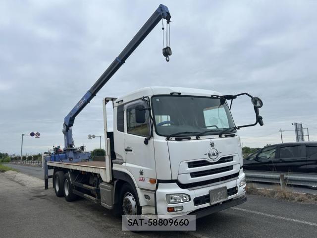 Nissan QUON 2012-02 6677634-0