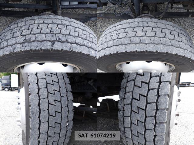 Nissan QUON 2018-01 6677635-10