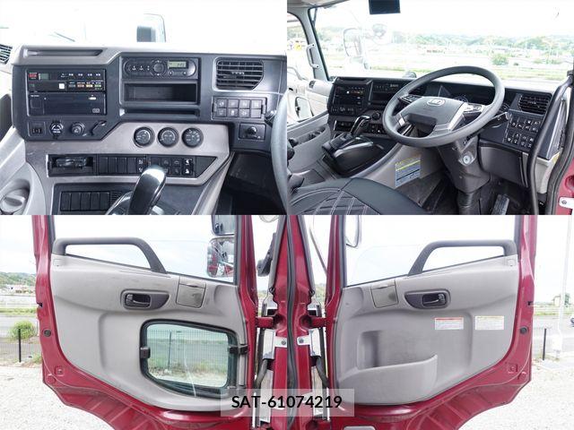 Nissan QUON 2018-01 6677635-17