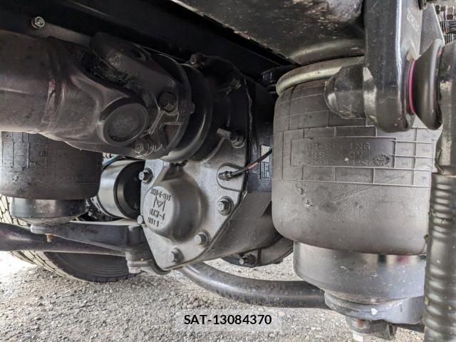 Nissan QUON 2024-09 6677632-16