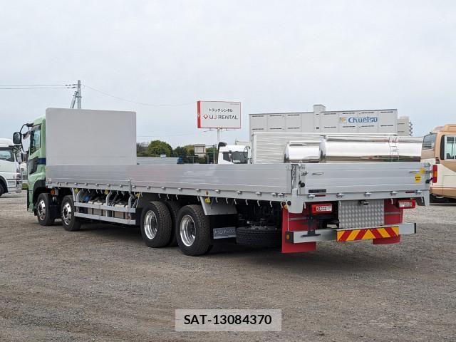 Nissan QUON 2024-09 6677632-2