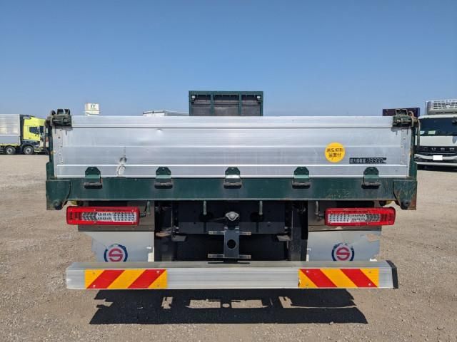 Nissan QUON 2023-01 6689578-4