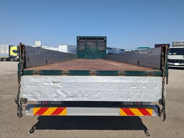 Nissan QUON 2023-01 6689578-7