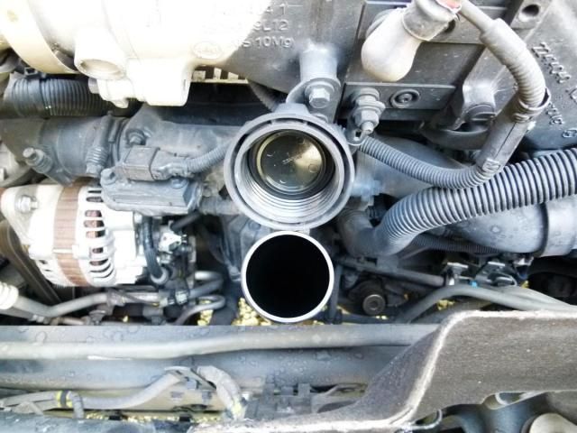 Nissan QUON 2020-05 6734201-19