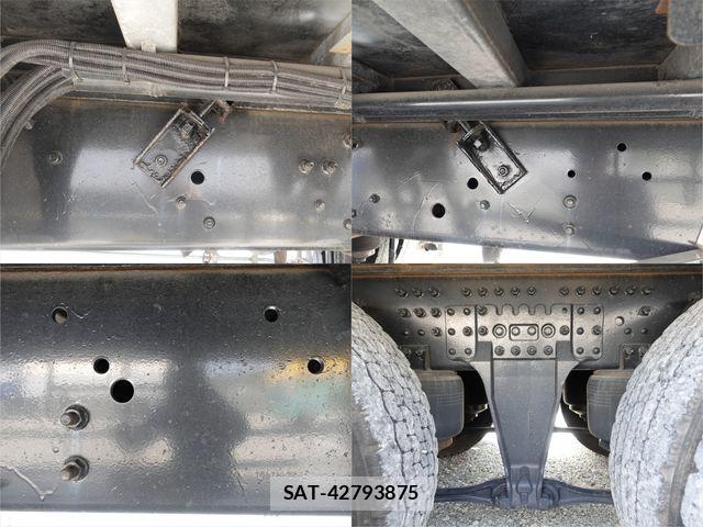 Nissan QUON 2019-04 6791436-14