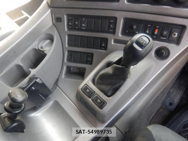 Nissan QUON 2014-03 6791441-13