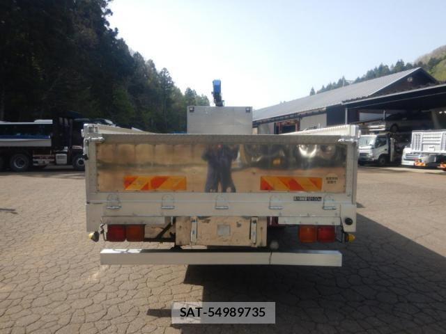 Nissan QUON 2014-03 6791441-5