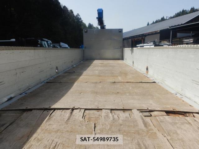 Nissan QUON 2014-03 6791441-8