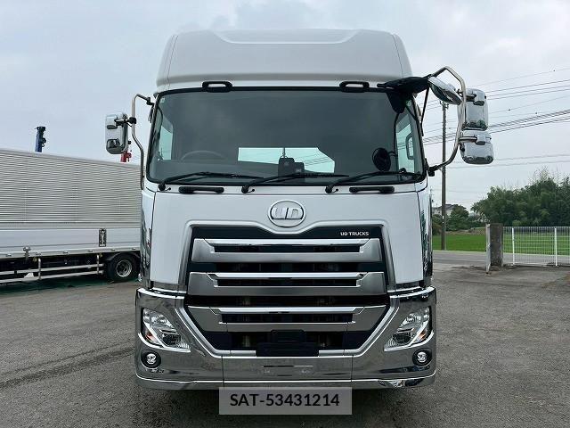 Nissan QUON 2022-08 6791432-2