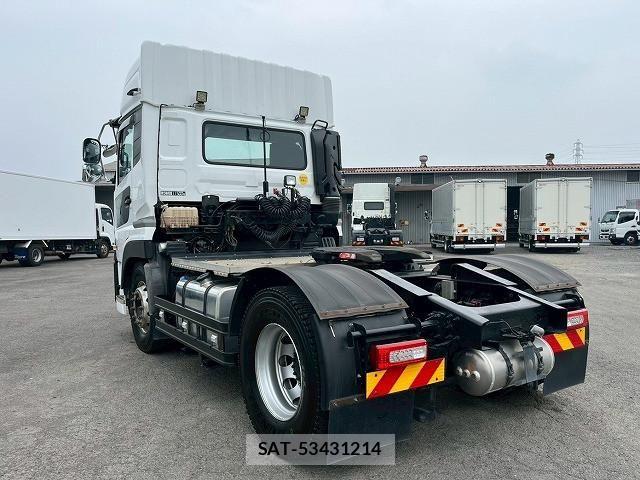 Nissan QUON 2022-08 6791432-8
