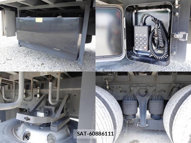 Nissan QUON 2017-07 6791445-13