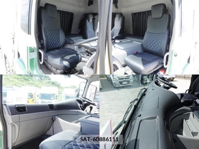 Nissan QUON 2017-07 6791445-15