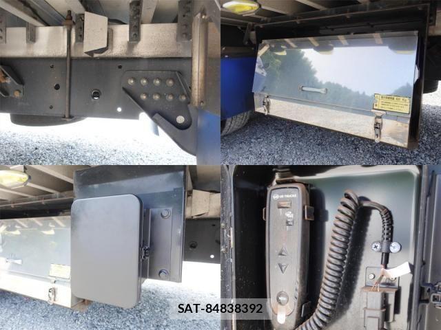 Nissan QUON 2017-12 6791443-15