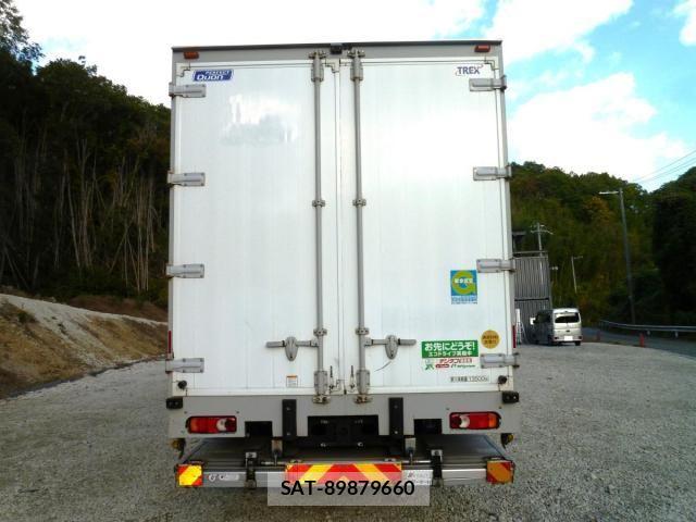 Nissan QUON 2019-03 6791433-4