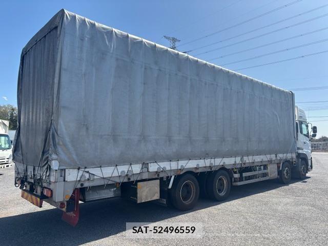 Nissan QUON 2021-02 6791431-2