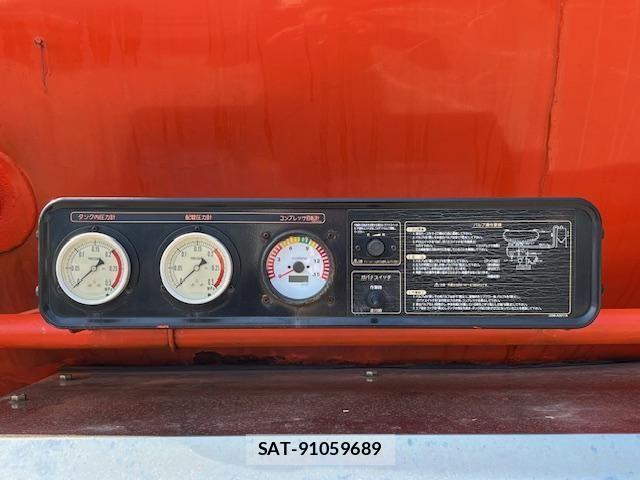 Nissan QUON 2018-09 6791434-15
