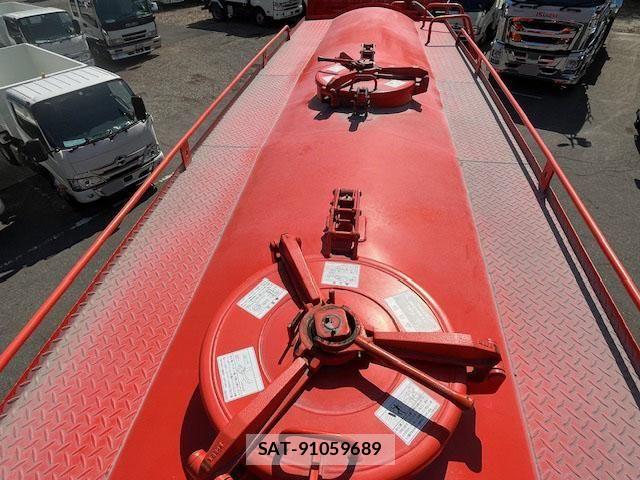 Nissan QUON 2018-09 6791434-7