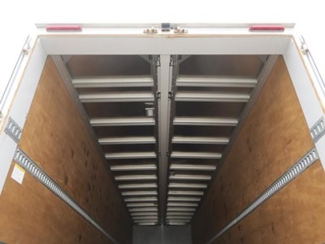 Nissan QUON 2021-06 6805453-6
