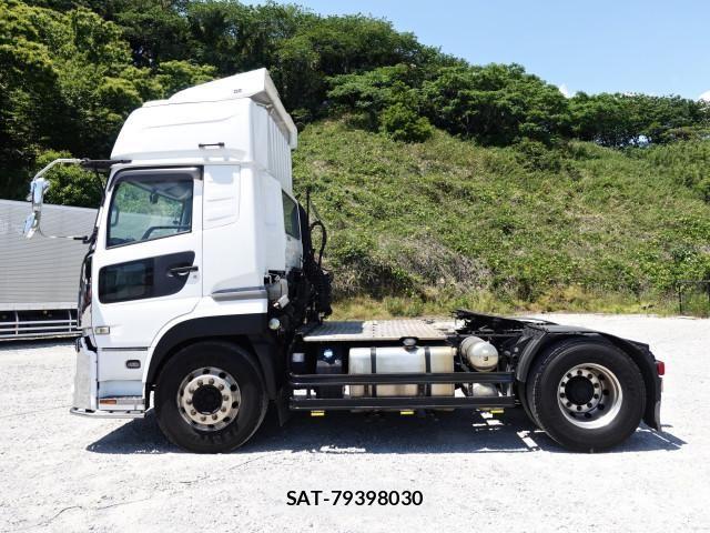 Nissan QUON 2018-11 6911626-11