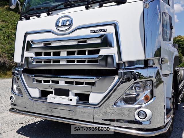 Nissan QUON 2018-11 6911626-3
