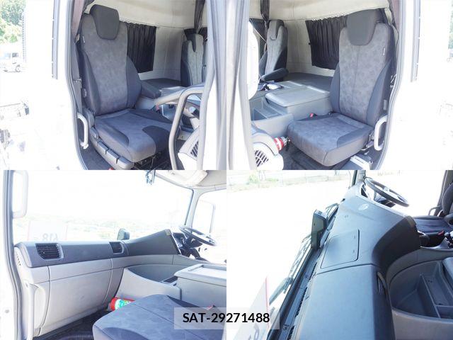 Nissan QUON 2018-11 6911629-25
