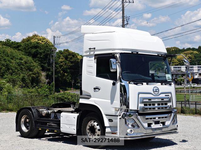 Nissan QUON 2018-11 6911629-29