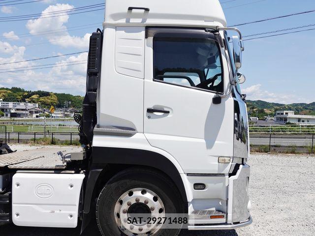Nissan QUON 2018-11 6911629-5