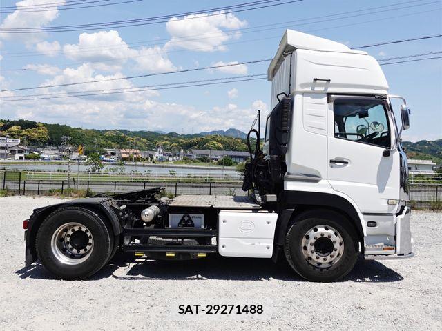 Nissan QUON 2018-11 6911629-6