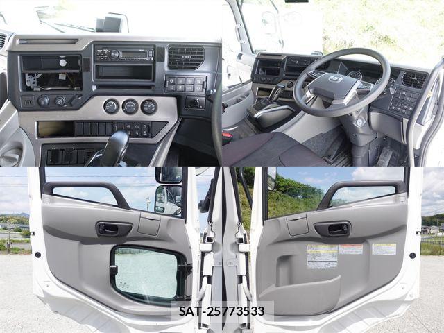 Nissan QUON 2022-12 6911625-23