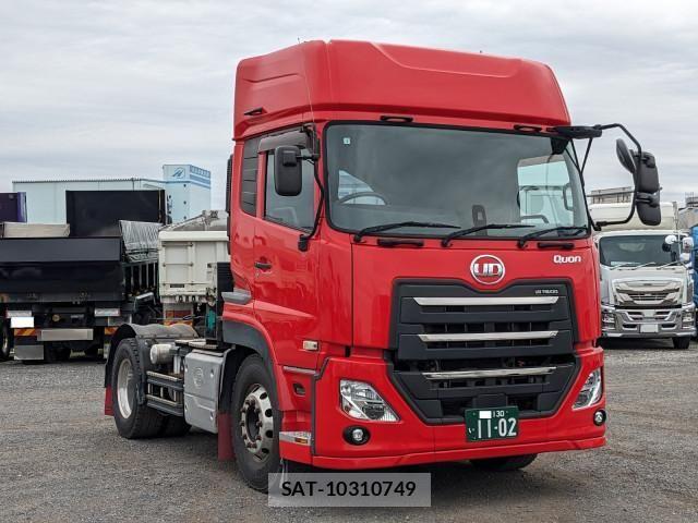 Nissan QUON 2018-10 6911623-1