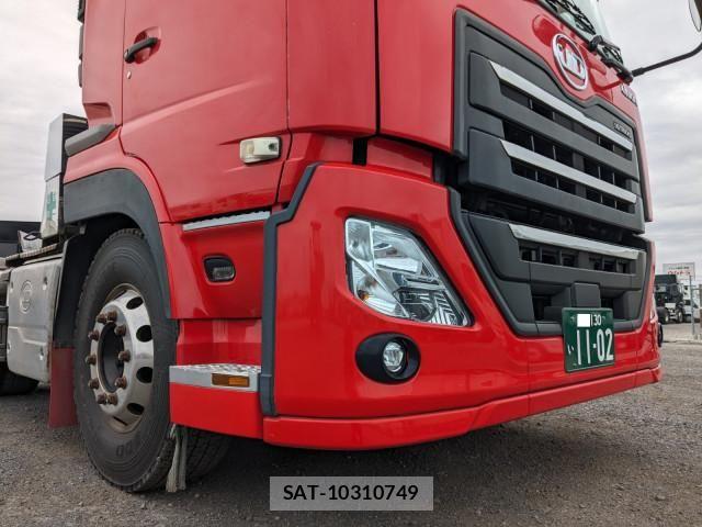 Nissan QUON 2018-10 6911623-25
