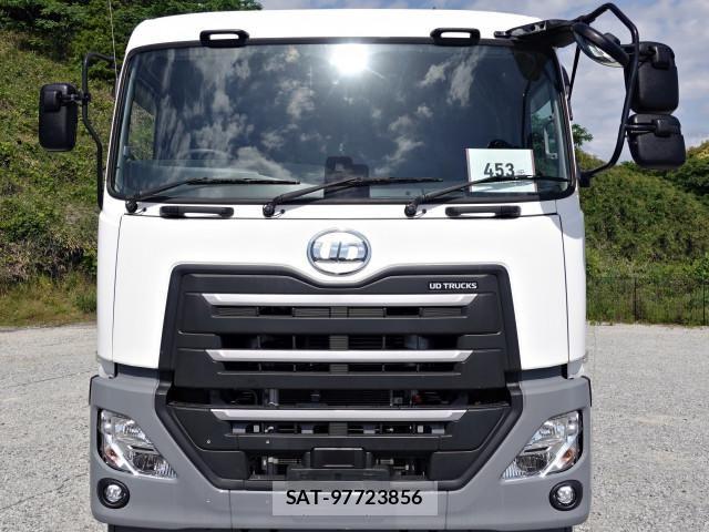 Nissan QUON 2022-12 6911622-2