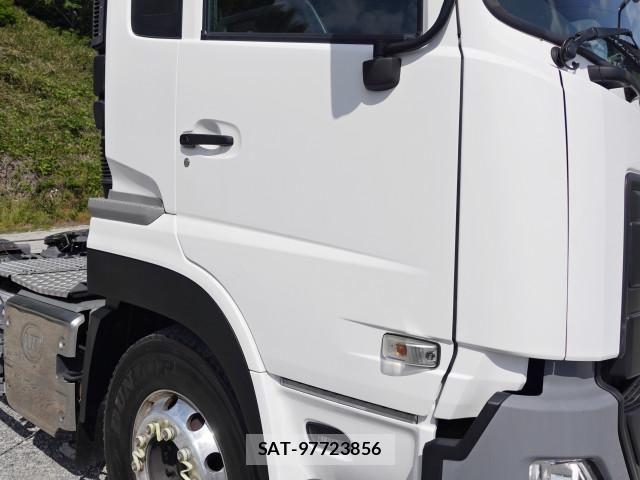 Nissan QUON 2022-12 6911622-5