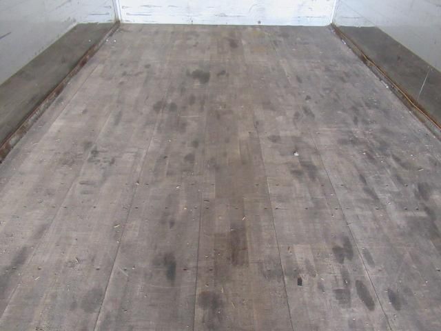 Nissan QUON 2020-02 6964435-19