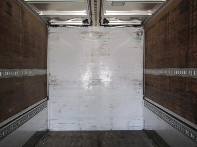 Nissan QUON 2020-02 6964435-20