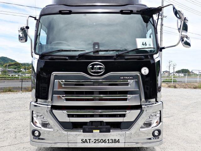 Nissan QUON 2019-06 7021336-1