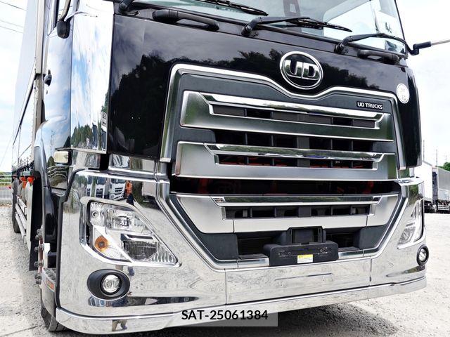 Nissan QUON 2019-06 7021336-3