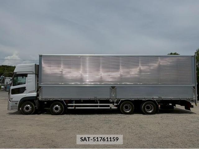 Nissan QUON 2022-03 7021333-3
