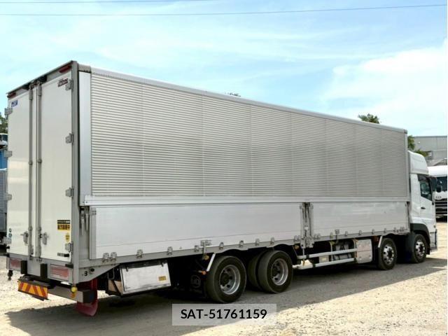 Nissan QUON 2022-03 7021333-6