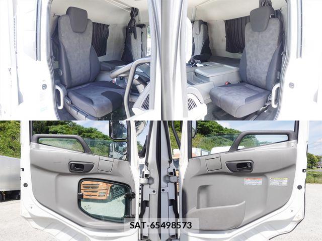 Nissan QUON 2019-02 7060360-24