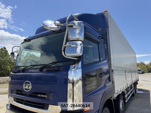 Nissan QUON 2016-09 7060364-11