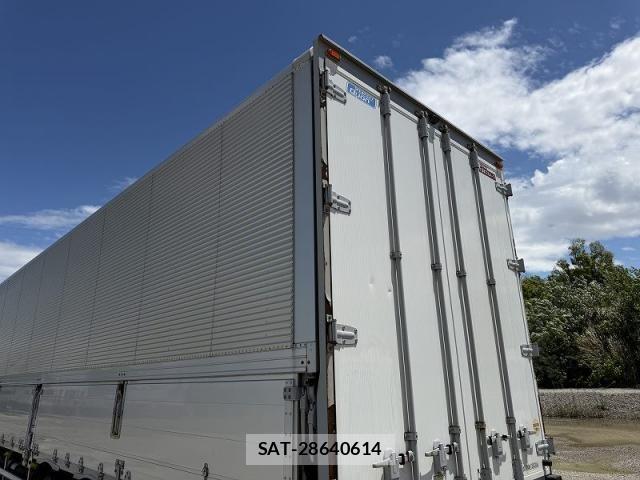 Nissan QUON 2016-09 7060364-13