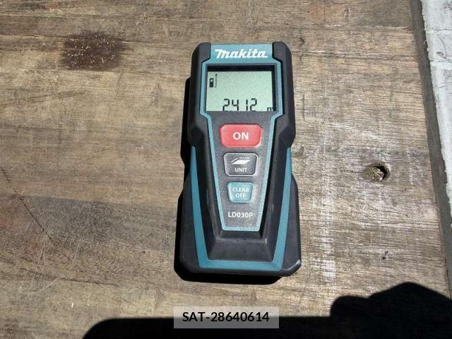Nissan QUON 2016-09 7060364-19