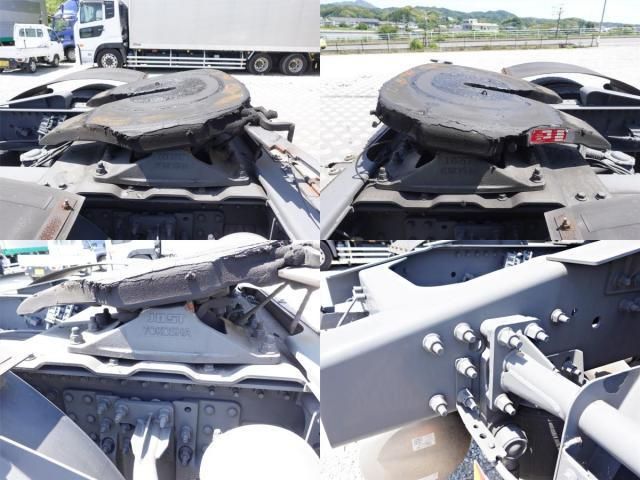 Nissan QUON 2022-10 7199694-18
